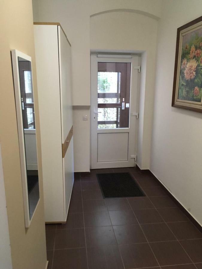 Apartment Vertigo Карлові Вари Екстер'єр фото