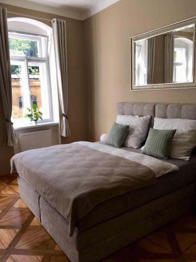 Apartment Vertigo Карлові Вари Екстер'єр фото